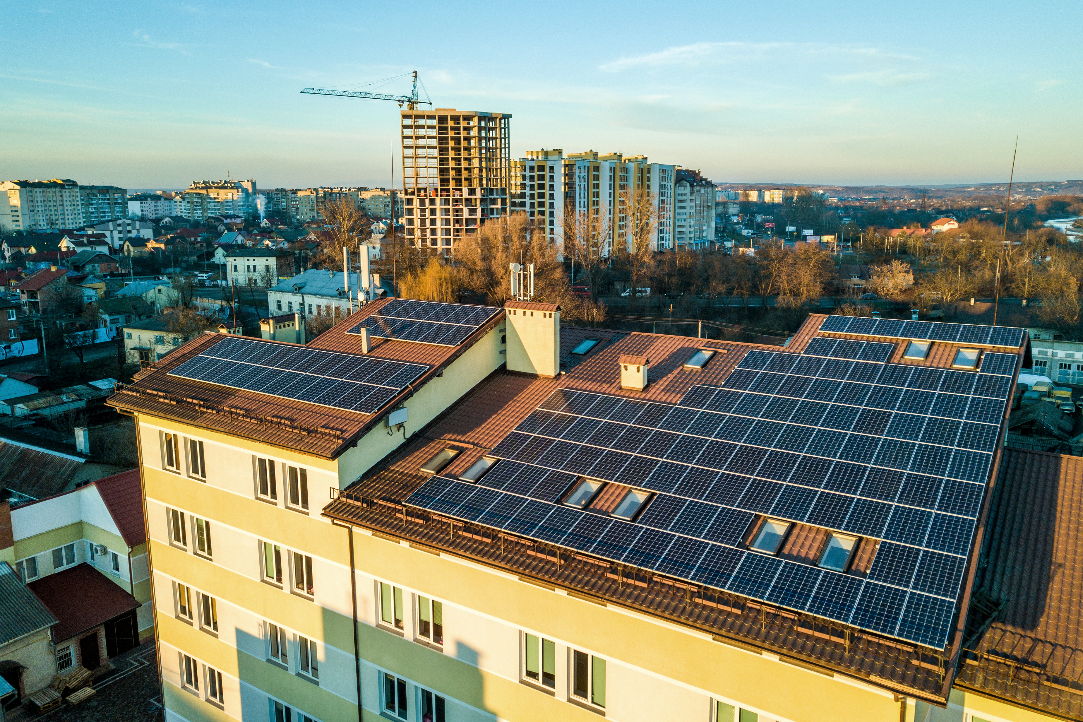 Rooftop Solar vs Open Access Solar: Which Is Right for Your Factory in 2026?